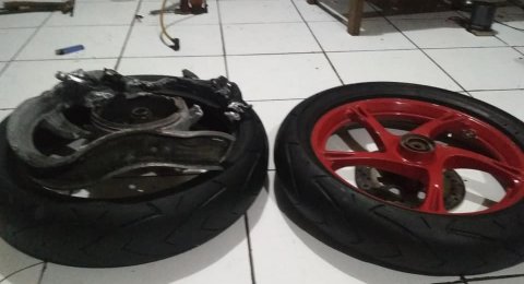 Cara Menghilangkan Cat  Pada Rangka  Motor  1001 Cara Mengupas