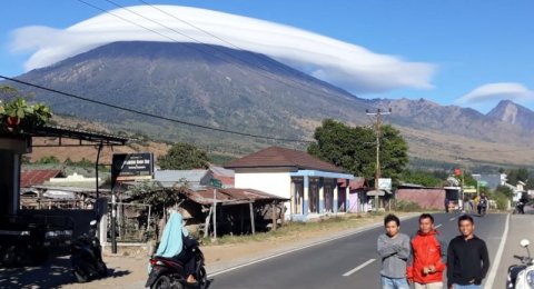 Download 960 Gambar Gunung Rinjani Saat Ini Terbaik Gratis