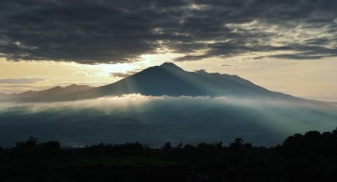 Download 88 Gambar Gunung Salak Terbaru 