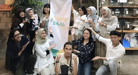 Komunitas Zero Waste Indonesia Ajak Masyarakat Peduli Sampah Komunitas Zero Waste Indonesia Ajak Masyarakat Peduli Sampah