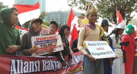 Diajak Ikut Aksi Dukung Revisi UU KPK, Massa Ini Dapat Rp 50 Ribu