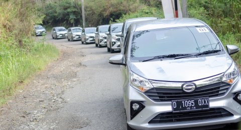 Line up Test drive New Astra Daihatsu Sigra di Cikole, Lembang (10/10/2019) [Dok PT ADM/BAREVENT].