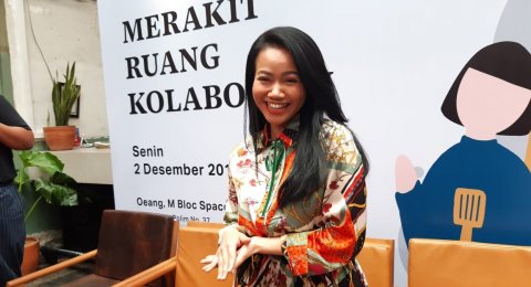 Karena Ini Yura Yunita Membuat Video Klip Menggunakan Bahasa Isyarat Karena Ini Yura Yunita Membuat Video Klip Menggunakan Bahasa Isyarat