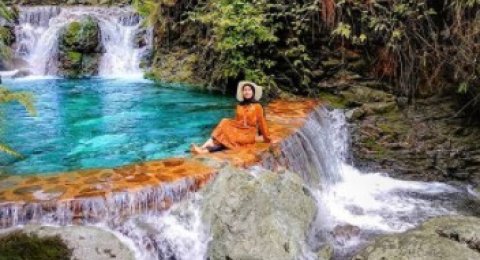 Featured image of post Lembah Tepus Bogor Tiket Masuk Setelah membayar tiket masuk pengunjung akan berjalan sekitar 300 meter ke lokasi curug