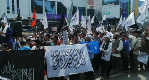 Aksi Bela Uighur Di Surabaya Massa Tuntut Konjen Dan Dubes China