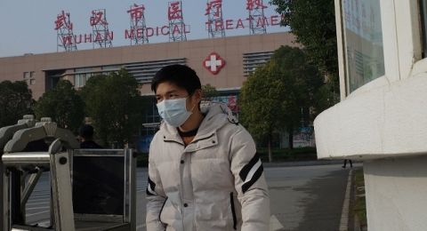 China Konfirmasi Pneumonia Coronavirus Bisa Menular Manusia Ke Manusia