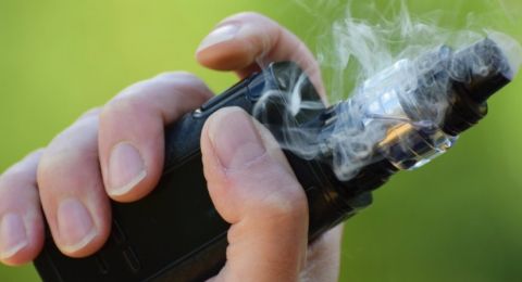Regulasi Rokok Elektrik di Indonesia, Kapan Rampung?