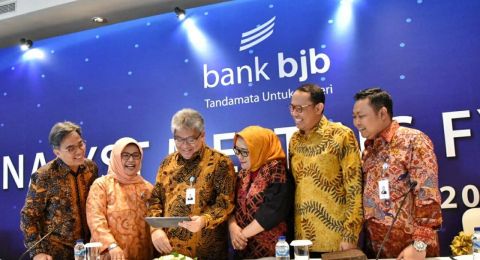 Bjbr Tebar Dividen Rp 925 04 Miliar