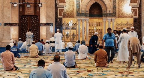 Niat Tata Cara Dan Doa Sholat Dhuha Lengkap Dengan Artinya