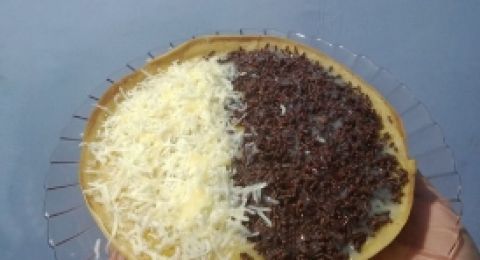 Praktis Cuma Pakai Teflon Begini Cara Membuat Martabak Manis Di Rumah