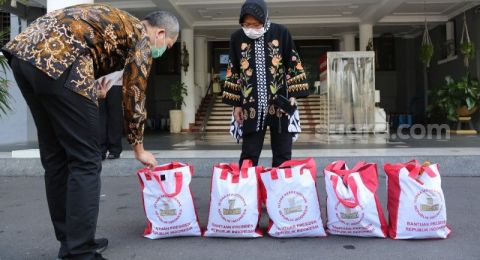 Surabaya Boleh Sholat Idul Fitri Di Masjid Risma Jangan Tanya Aneh Aneh Suara Jatim