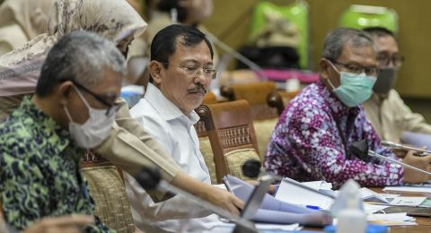 Menteri Kesehatan Insentif Rp 75 Triliun Untuk Medis Corona Sudah Dibayar