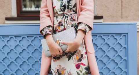 Cara Memilih Gaun Panas Online Agar Sesuai Dengan Gaya Anda