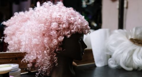 16 Tahun Pakai Wig Model Cantik Ini Ternyata Aslinya Botak Suara Banten