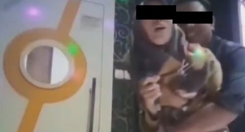 Berduaan Di Karaoke Viral Kades Lampung Tengah Peluk Mesra Istri Kadus