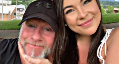 Pasangan Ini Punya Selisih Umur Hampir 3 Dekade Lebih Mirip Ayah Dan Anak