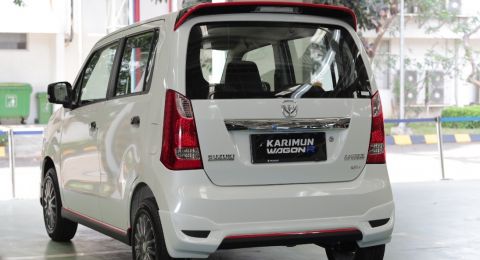 Best 5 Oto 50 Tahun Suzuki Helm Wali Kota Surabaya Tri Rismaharini