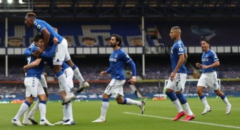 Everton Vs Chelsea The Blues Kalah 1 0