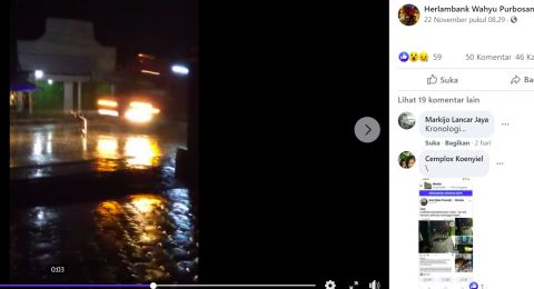 Salah satu akun Facebook warga mengunggah video pria bersila di tengah jalan ditabrak truk (Facebook)