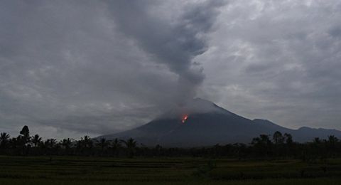 Vulkanolog Itb Ada Hubungan Antara Letusan Gunung Api Dan Pemanasan Global