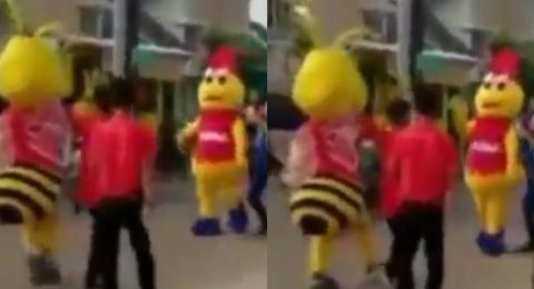 Momen Maskot Indomaret Dan Alfamart Bertemu Di Jalan Endingnya Tak Terduga Berita Hits Momen Maskot Indomaret Dan Alfamart Bertemu Di Jalan Endingnya Tak Terduga Berita Hits