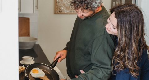 5 Tanda Pernikahan yang Sehat, Apa Saja?