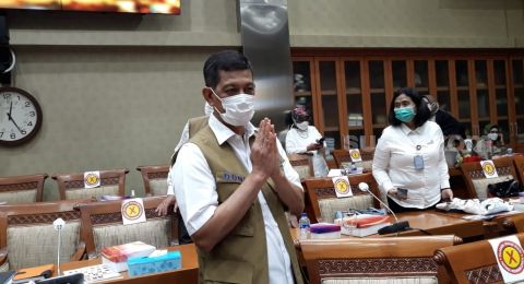 Iklan Terkait Covid-19 Tampilkan Fotonya Disoal, Doni Monardo: Hapus Saja
