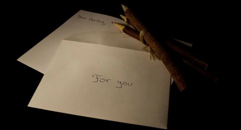 Kumpulan Berita Surat Cinta Bertengkar Dengan Istri Viral Aksi Suami Tulis Surat Cinta Untuk Minta Maaf