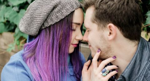 Buat Cowok! 5 Cara Jaga Pasanganmu Agar Tak Pernah Berpaling