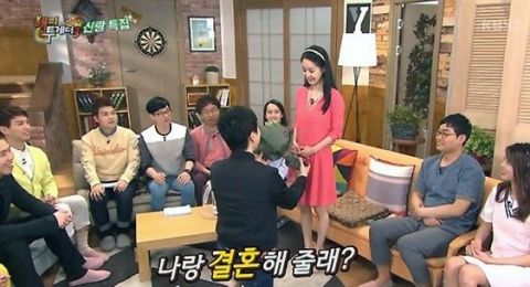 Bikin Iri, 7 Lamaran Pasangan Selebriti Korea Ini Sangat Romantis