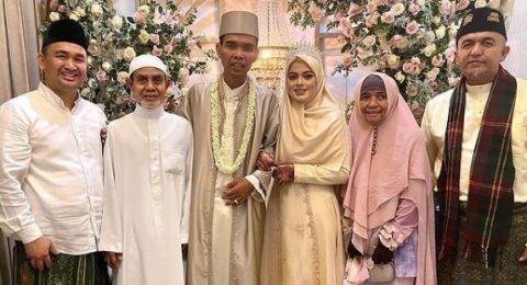 Ceramah Lucu Abdul Somad Terbaru