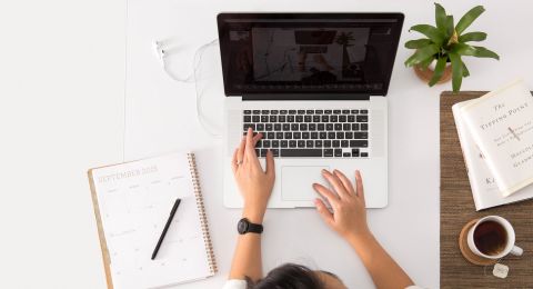 Adaptasi Teknologi Digital dan Literasi Pandemi