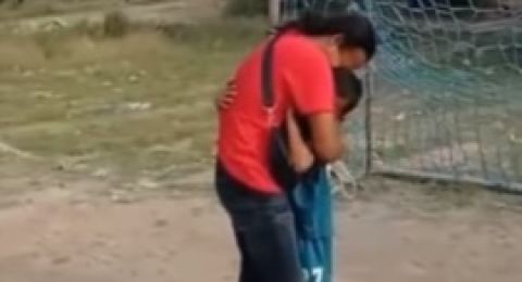 Viral Video Anak Ketemu Ayah Setelah 6 Tahun Berpisah, Bikin Banjir Air Mata