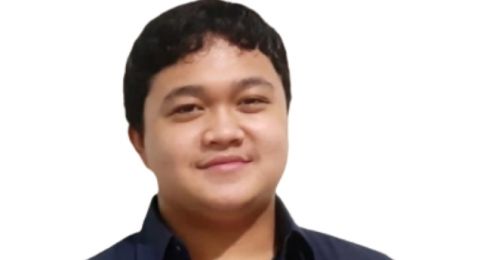 Kisah Inspiratif Pemuda yang Berhasil Meraih 4 Gelar pada Usia 18 Tahun