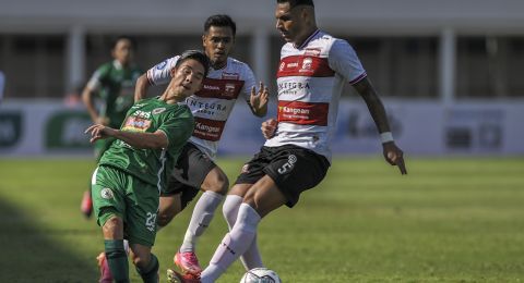 Bertarung Alot Lawan PSS, Madura United Akhirnya Petik Kemenangan Perdana
