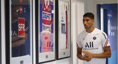 Achraf Hakimi Bongkar Alasan Memilih PSG daripada Chelsea