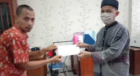 Menyenangkan Hati dengan Membahagiakan Orang Lain