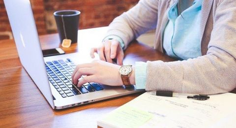 Menguji Cover Both Side dan Dampaknya terhadap Polarisasi Publik