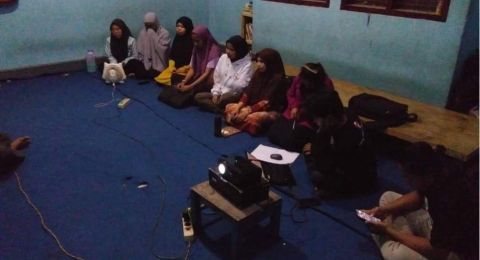 Tumbuhkan Minat Kader, Organisasi TCSC Majene Adakan Kegiatan Kepenulisan