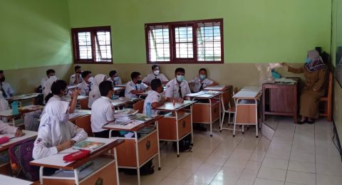 Menyambut Kurikulum Merdeka dan Respons terhadap Kinerja Kemendikbudristek