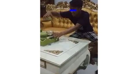 Auto Tremor, Baru Duduk Bertamu Pemuda Ini Malah Buat Masalah Tidak Terduga
