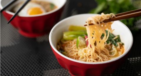 Harga Mie Instan Makin Mahal Efek Perang Rusia dan Ukraina