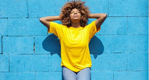 5 Manfaat Sinar Matahari bagi Tubuh yang Sayang untuk Dilewatkan, Biasakan Berjemur!