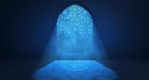 Lebih Baik Dari Seribu Bulan, Kenali 5 Tanda Malam Lailatul Qadar