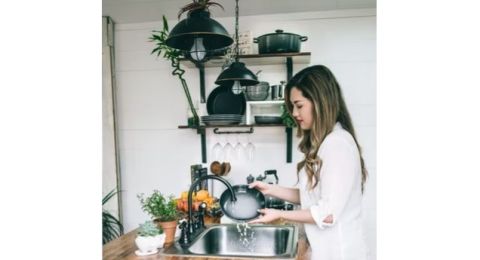 Rumah Ini Punya Tempat Mencuci Tanpa Ada Wastafel, Kreativitasnya Bisa Jadi Inspirasi!