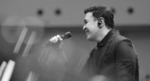 Pesan Berharga dalam Lirik Lagu "Hati-Hati di Jalan" oleh Tulus