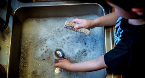 Lebih Bahaya dari Harga Pangan: Ancaman Krisis Air yang 'Disembunyikan' Selama Ramadan