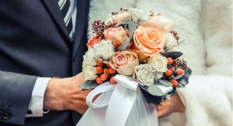 Terenyuh, Dua Kakak Laki-Laki Ini Jadi Pendamping Adik Perempuannya Menikah