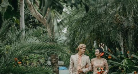 The Real Cuma Sehari Jadi Raja Ratu, Pengantin Baru Ini Usai Pesta Langsung ke Dapur