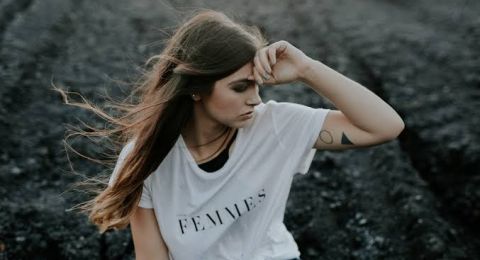 Self-acceptance: Langkah Pertama dalam Mencintai Diri Sendiri